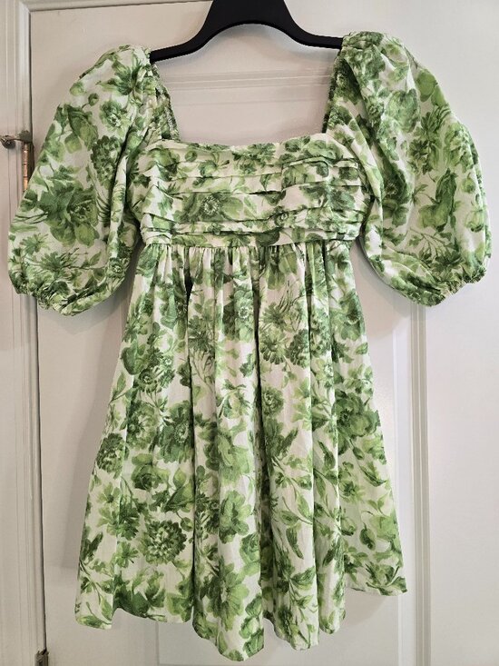 Abercrombie & Fitch Dresses & Skirts - The A&F Emerson Poplin Puff Sleeve Mini Dress - Green & White Floral
